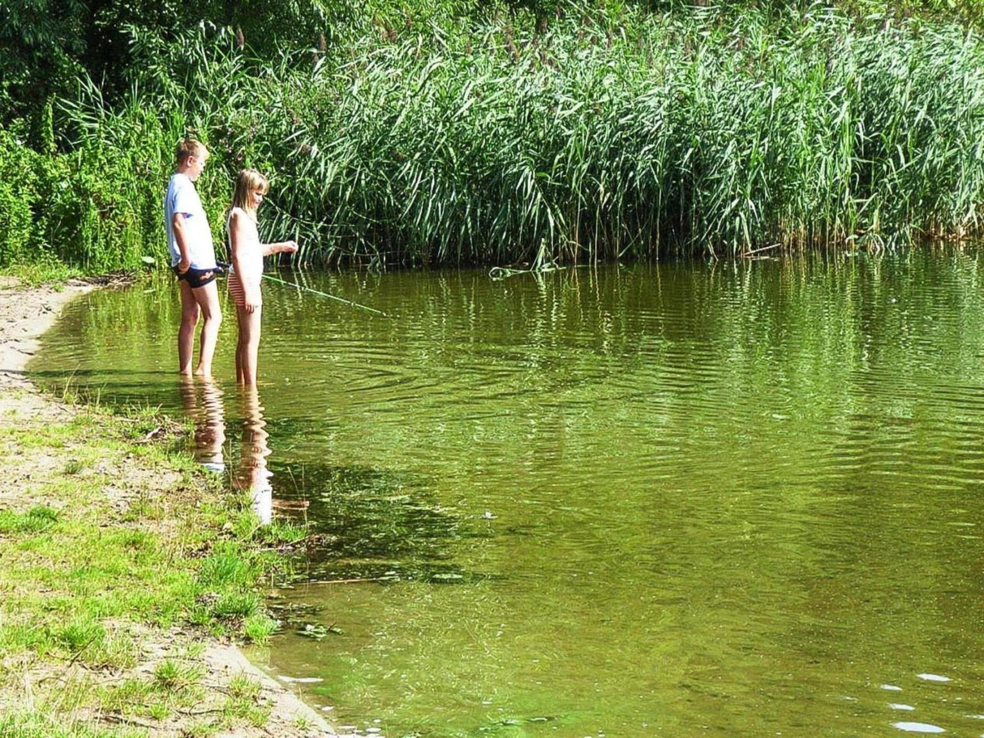 Ferienhaus Am Duemmer See In Perlin Zewnętrze zdjęcie